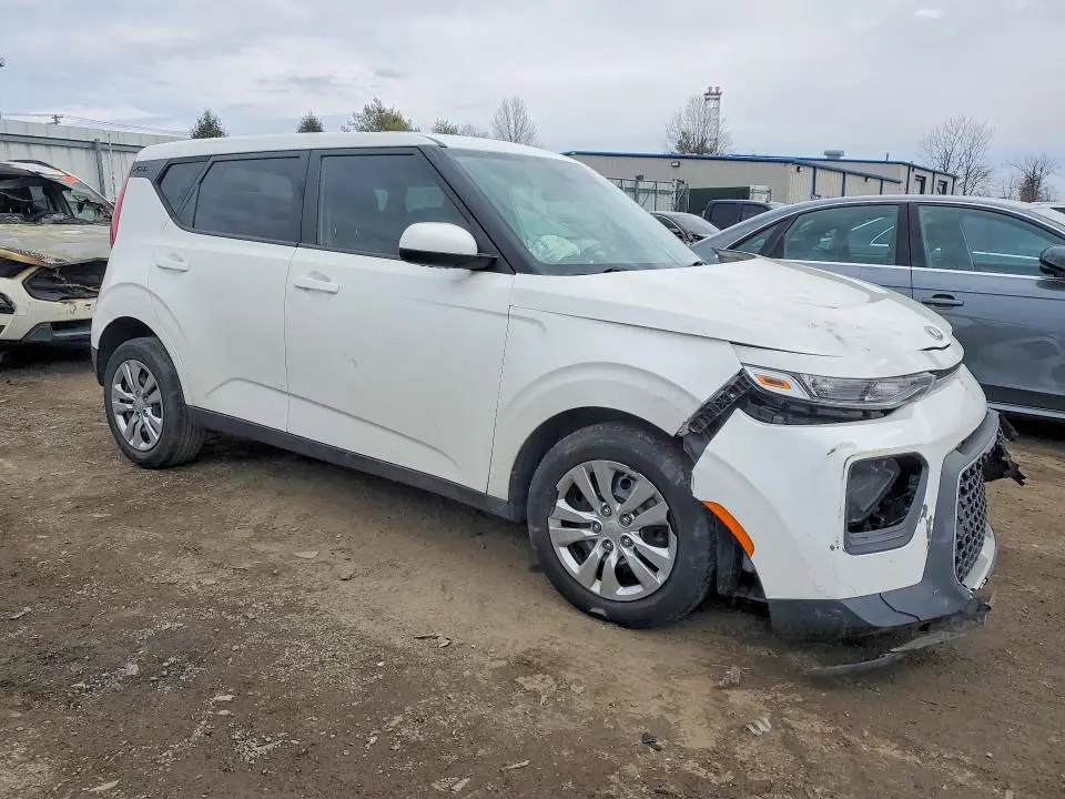 2020 KIA SOUL LX  