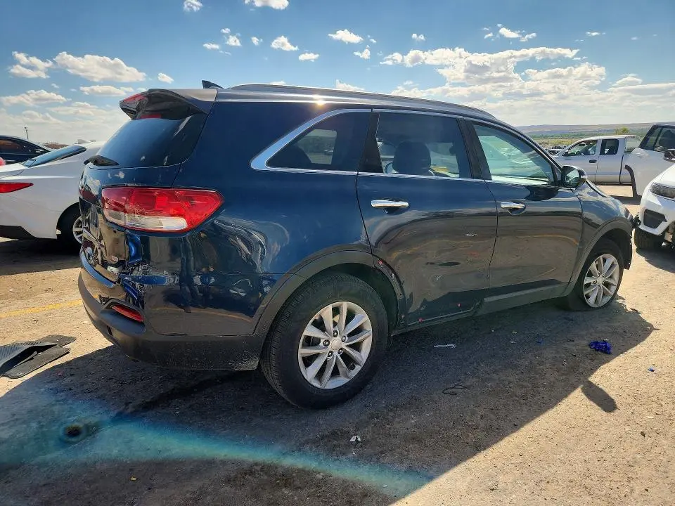 2016 KIA SORENTO LX  
