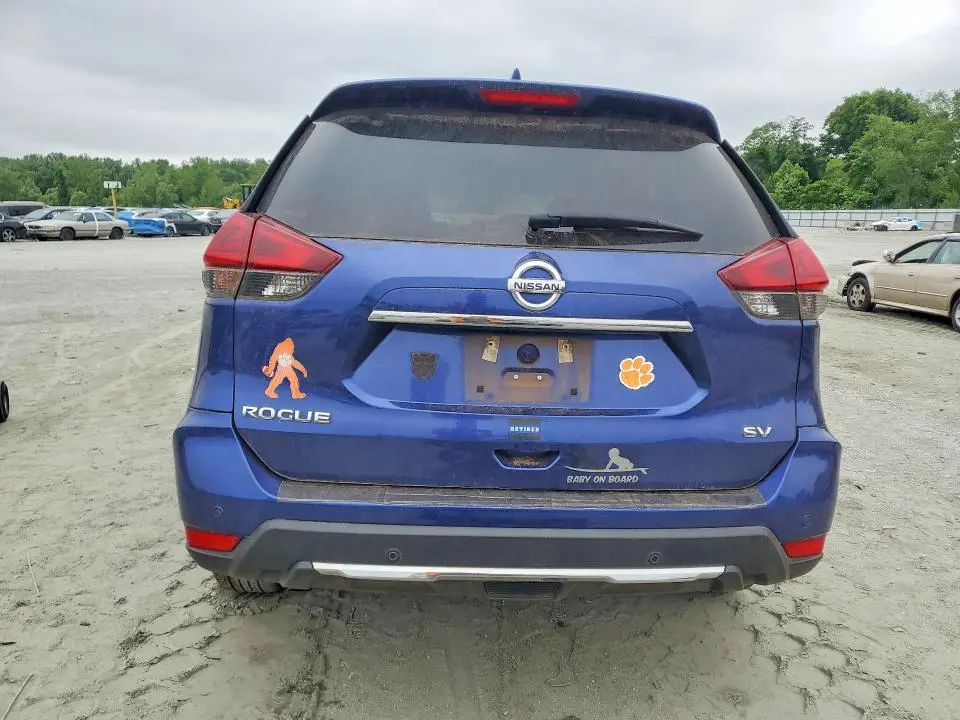 2019 NISSAN ROGUE SV  