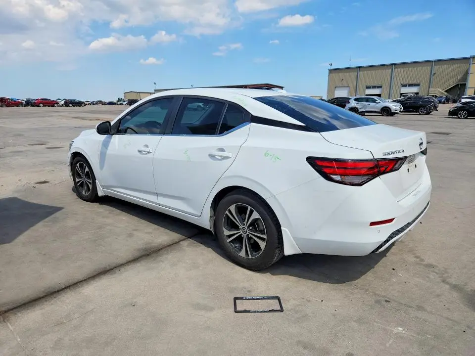 2022 NISSAN SENTRA SV  