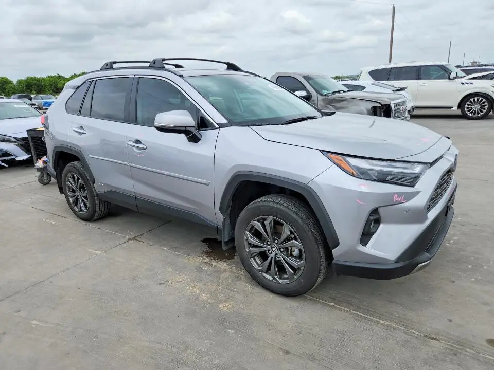 2024 TOYOTA RAV4 LIMITED  