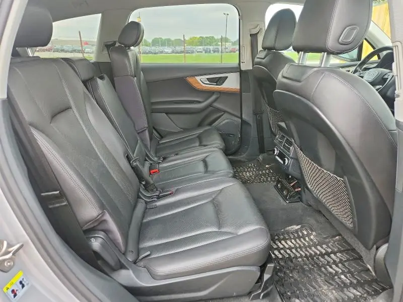 2017 AUDI Q7 PRESTIGE  