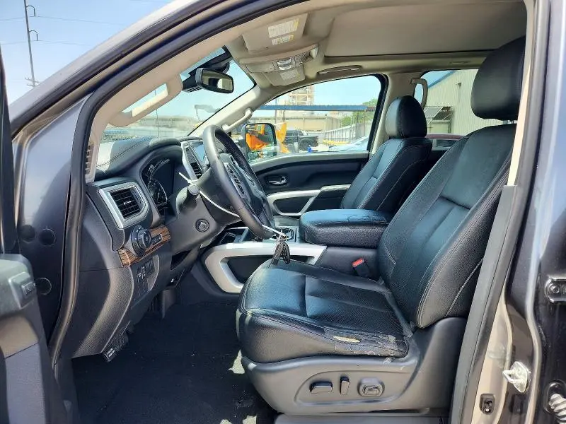 2020 NISSAN TITAN SL  