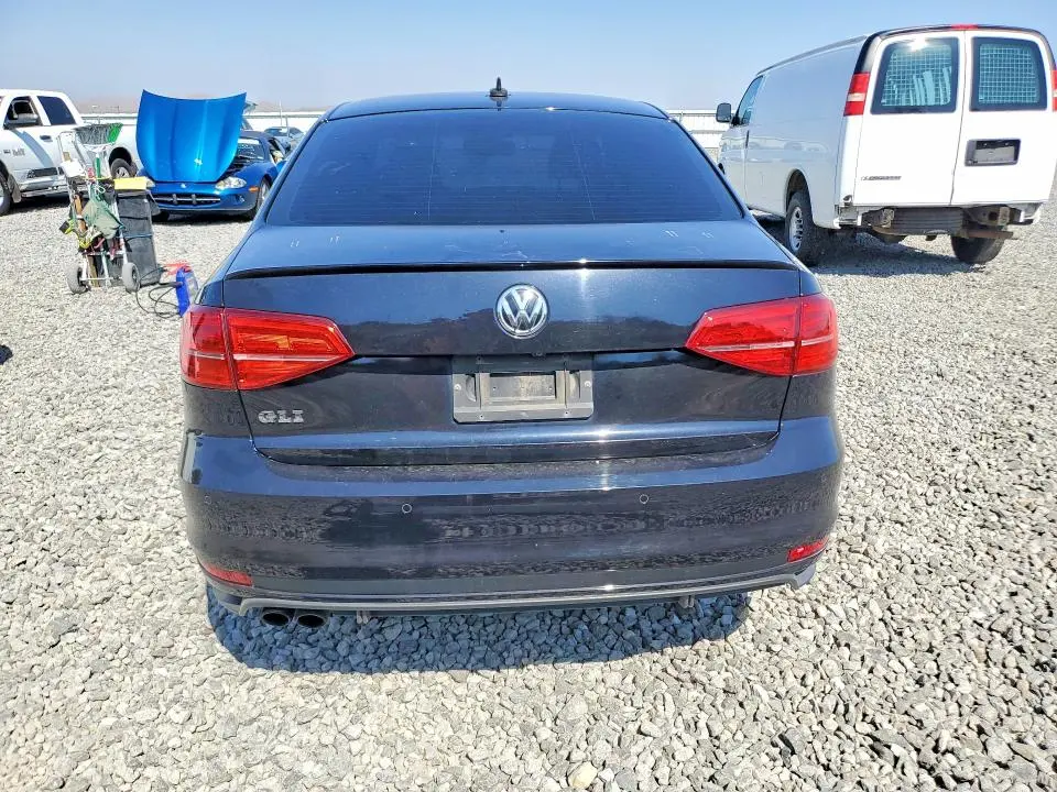 2016 VOLKSWAGEN JETTA GLI  