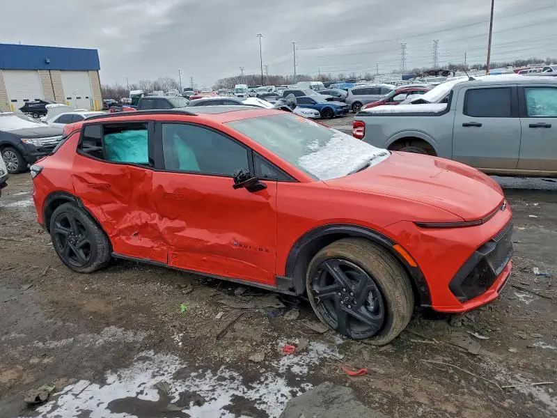 2025 CHEVROLET EQUINOX RS  
