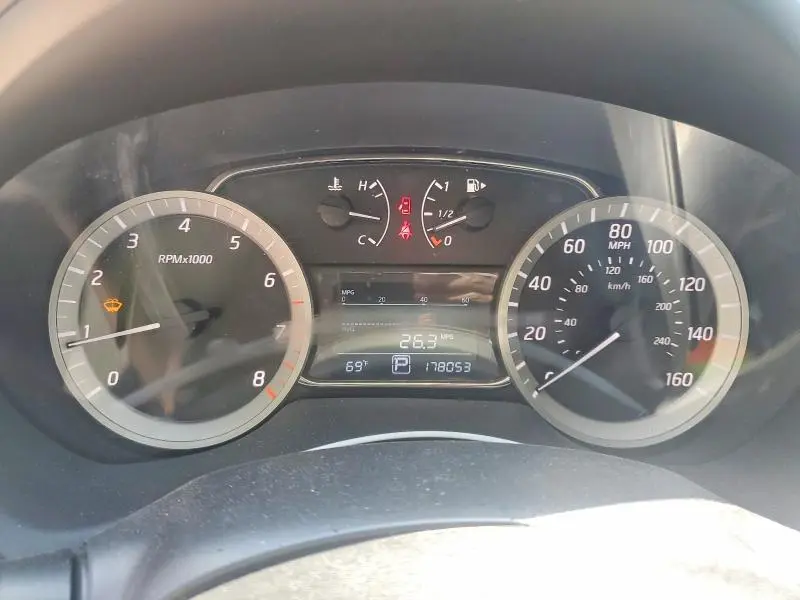 2013 NISSAN SENTRA S  