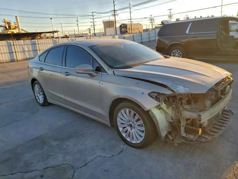 2015 FORD FUSION SE HYBRID  