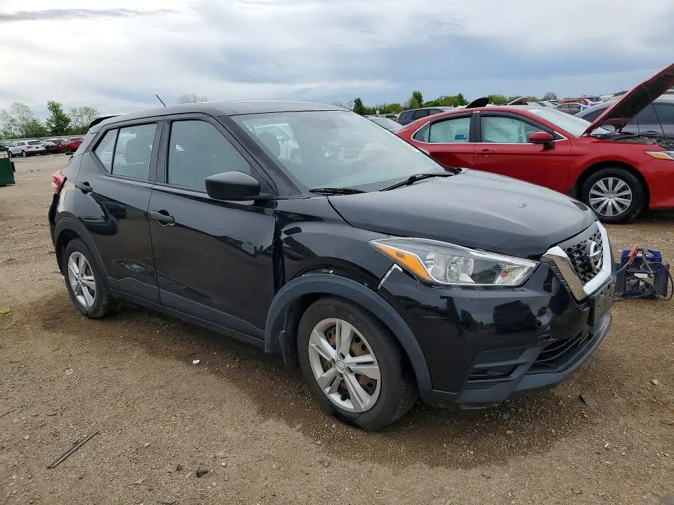 2020 NISSAN KICKS S  