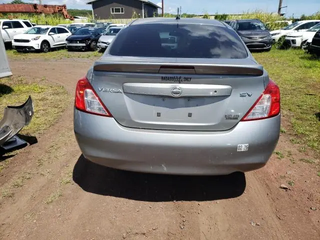 2013 NISSAN VERSA S  
