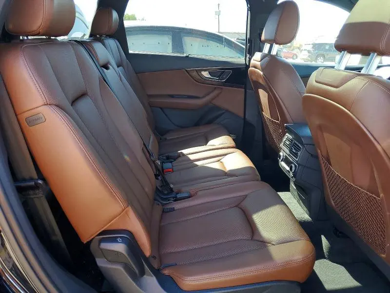 2017 AUDI Q7 PRESTIGE  