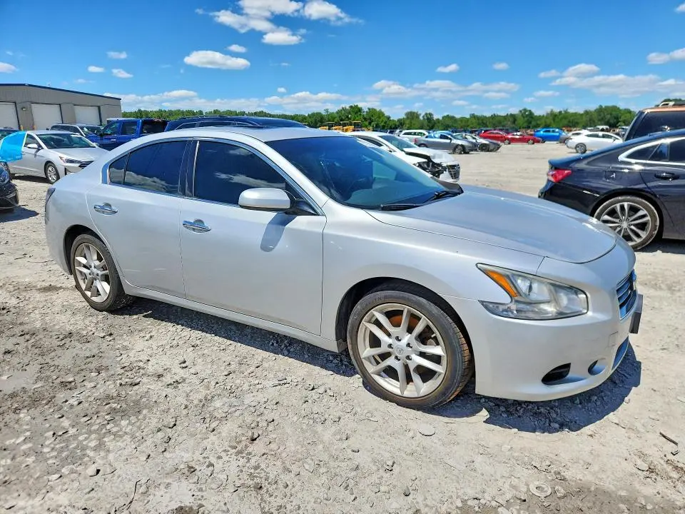 2013 NISSAN MAXIMA 3.5 S  