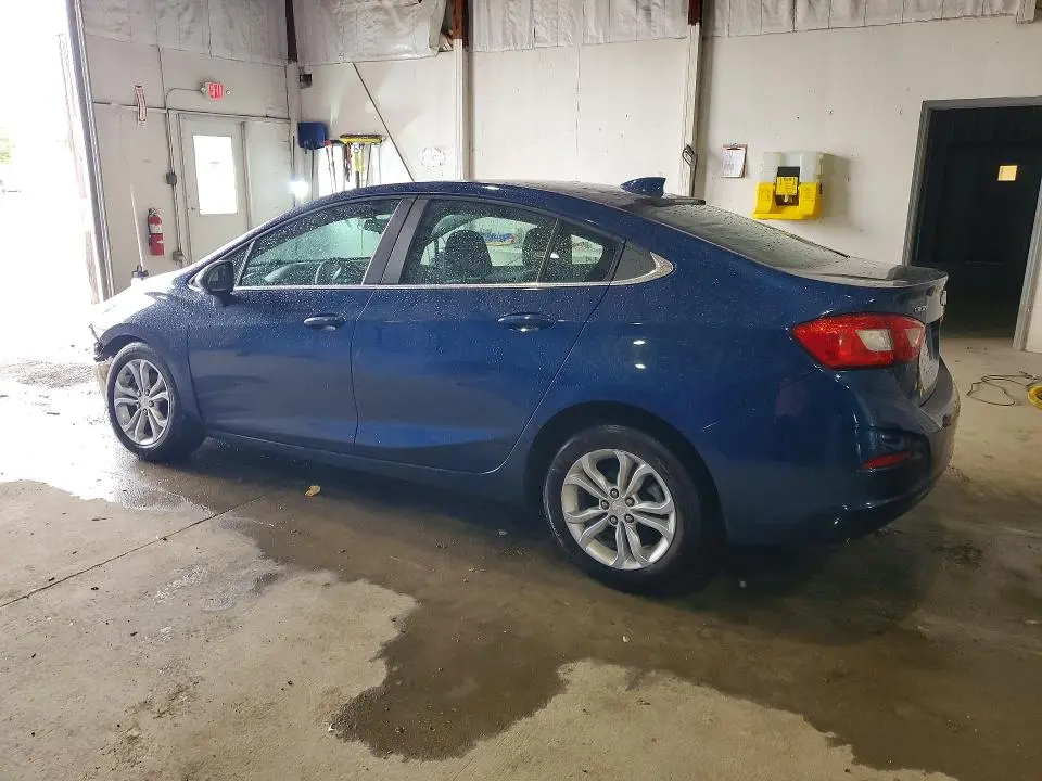 2019 CHEVROLET CRUZE LT  