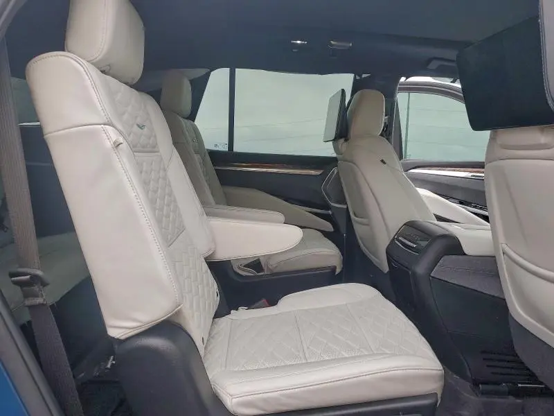 2025 CADILLAC ESCALADE SPORT PLATINUM  