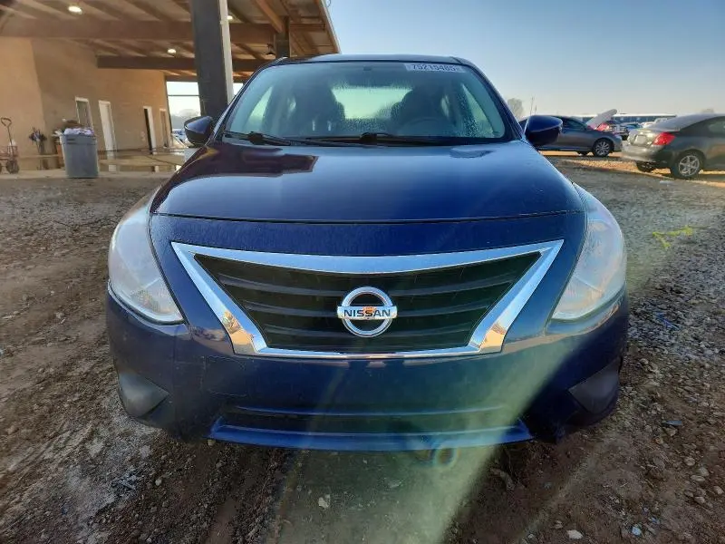 2018 NISSAN VERSA S  