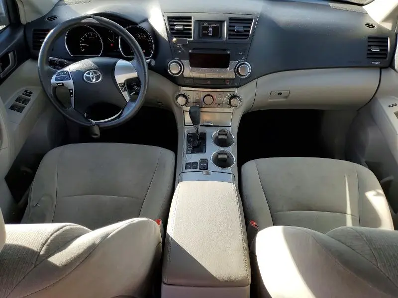 2011 TOYOTA HIGHLANDER BASE  