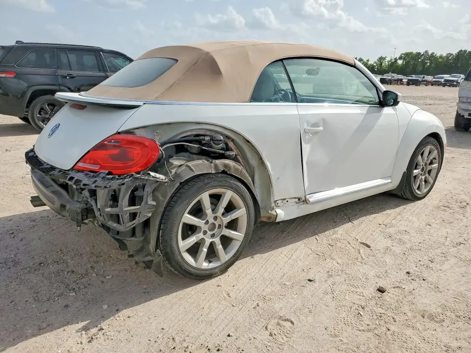 2015 VOLKSWAGEN BEETLE 1.8T  