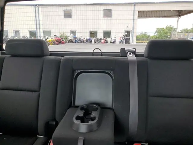 2011 CHEVROLET SILVERADO K1500 LT  