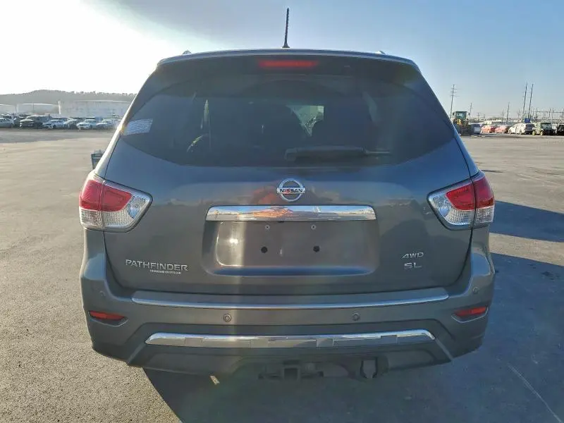 2016 NISSAN PATHFINDER S  