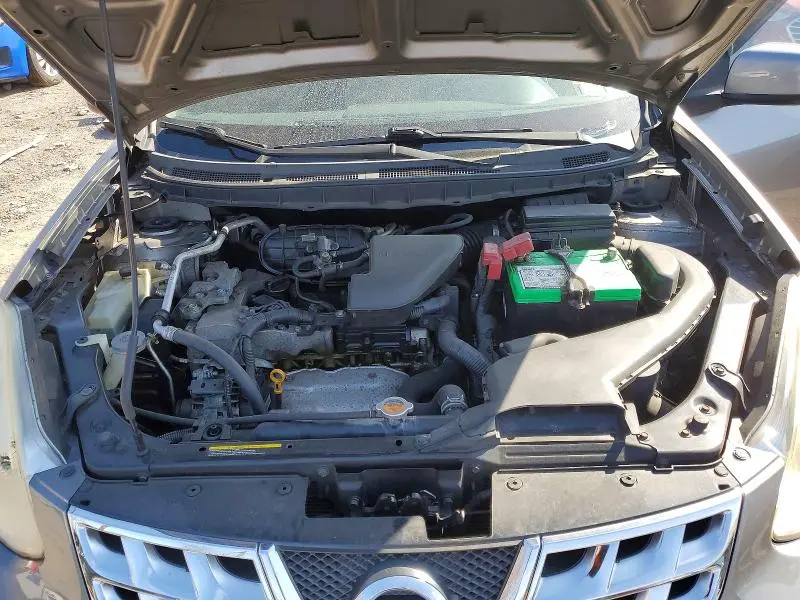 2013 NISSAN ROGUE S  