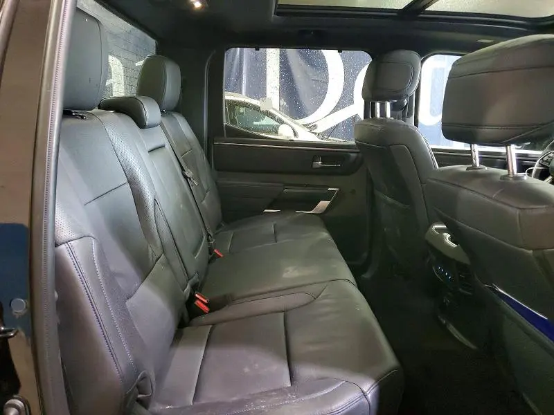 2023 TOYOTA TUNDRA PLATINUM HV  
