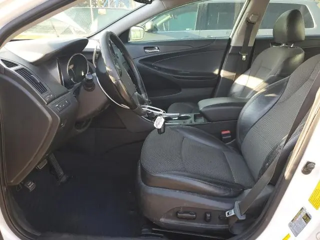 2013 HYUNDAI SONATA SE  
