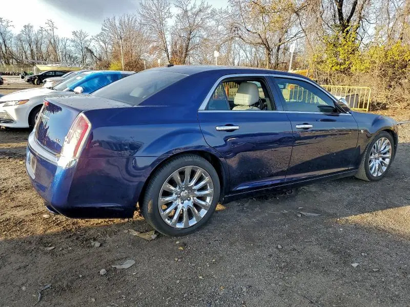 2013 CHRYSLER 300   
