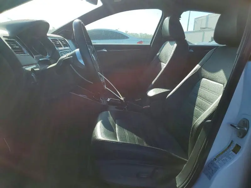 2017 VOLKSWAGEN JETTA GLI  