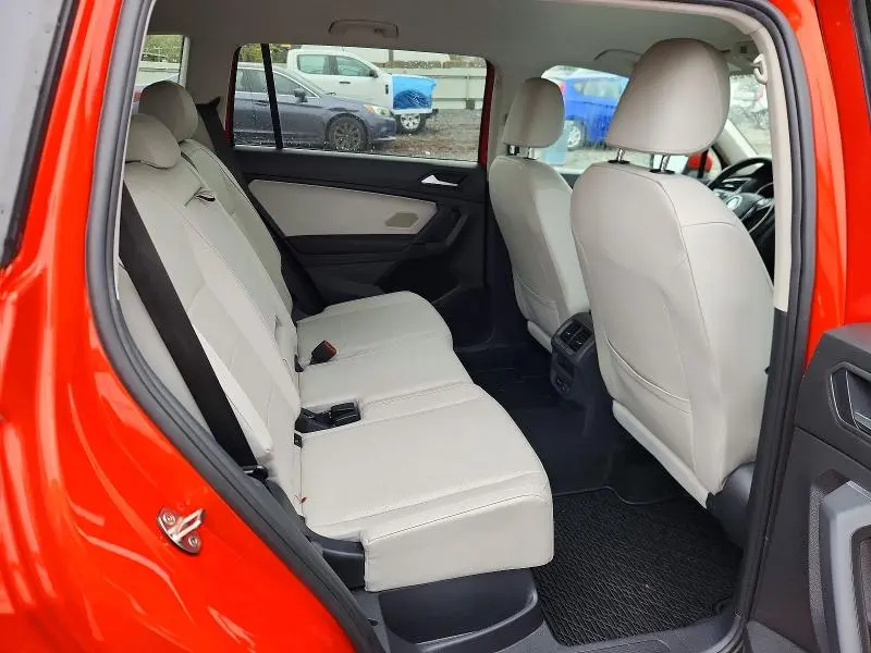 2019 VOLKSWAGEN TIGUAN SE  