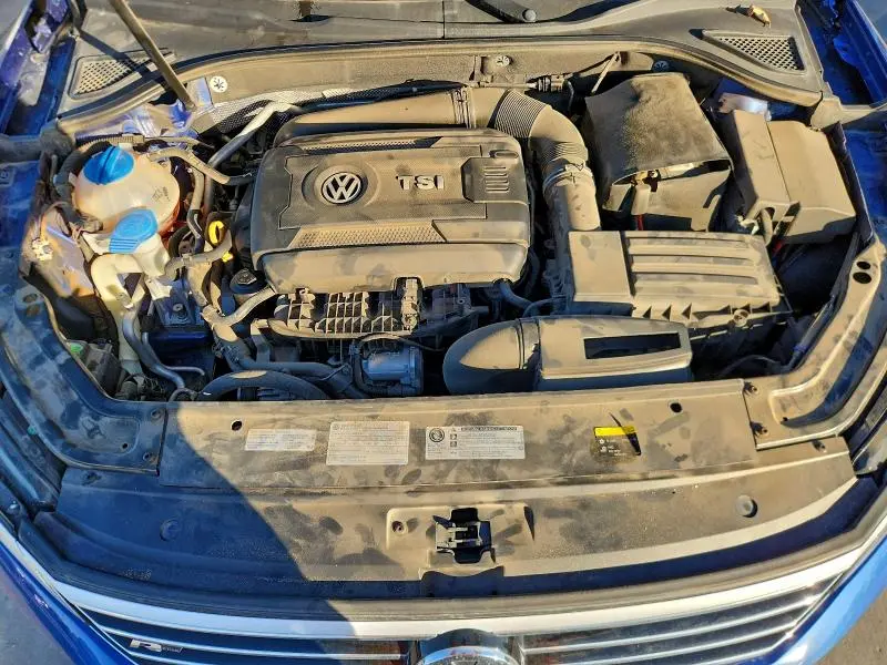 2016 VOLKSWAGEN PASSAT S  