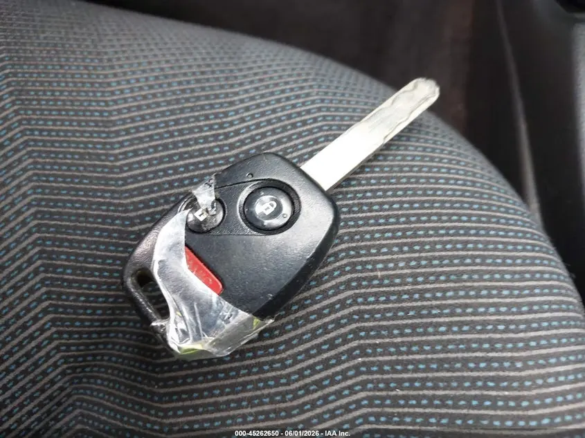 2011 HONDA FIT SPORT