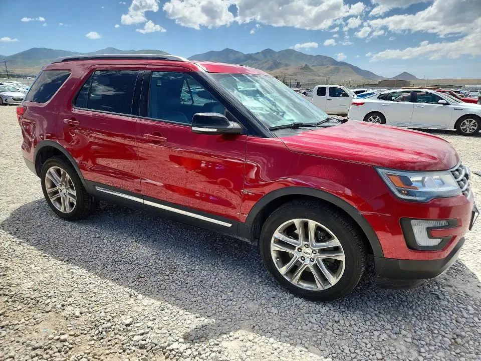 2016 FORD EXPLORER XLT  