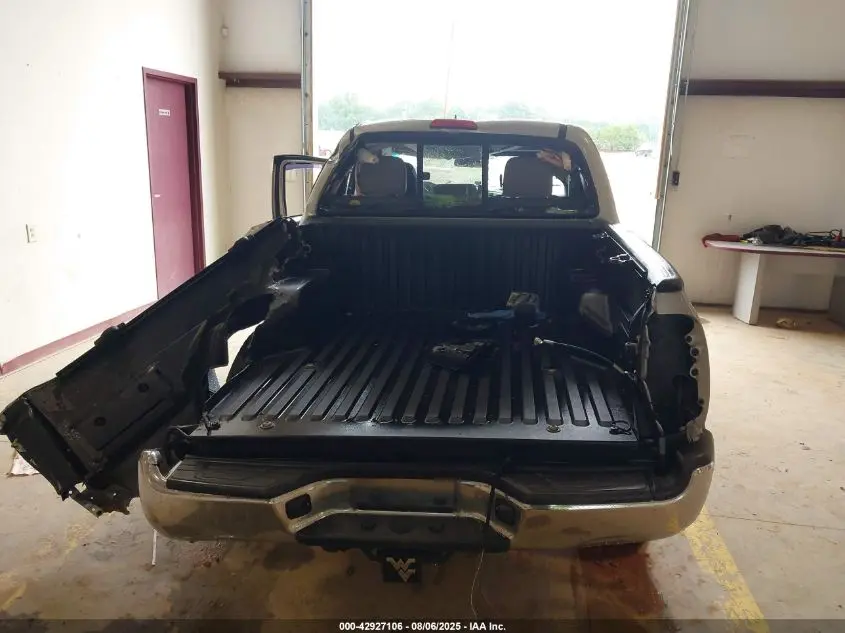 2015 TOYOTA TACOMA BASE V6