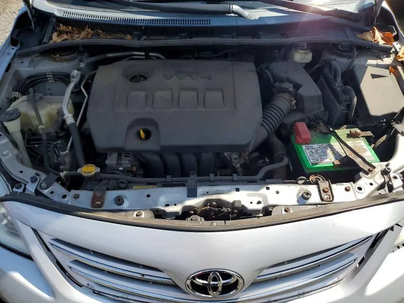 2013 TOYOTA COROLLA LE PLUS/LE PREMIUM  