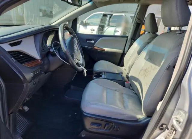2015 TOYOTA SIENNA XLE  