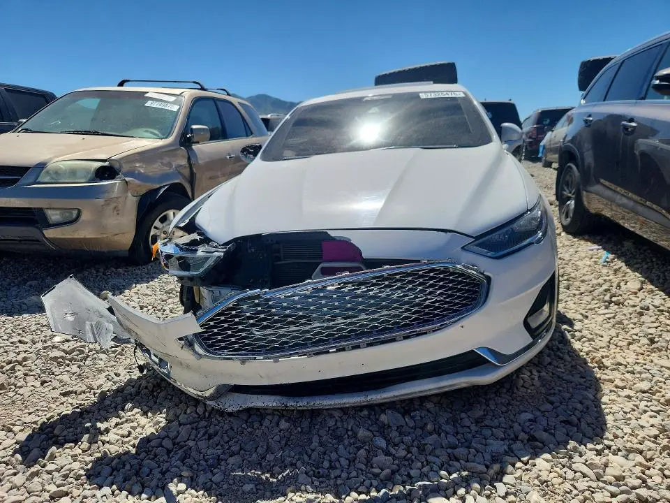 2020 FORD FUSION TITANIUM  