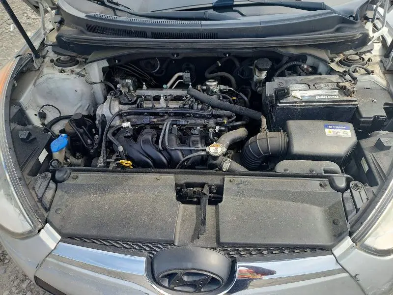 2016 HYUNDAI VELOSTER BASE  