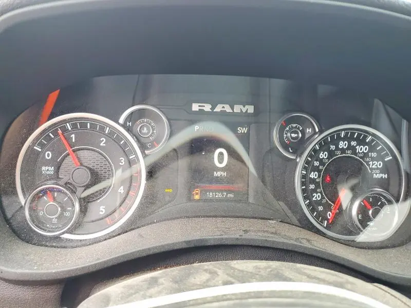 2024 RAM 3500 TRADESMAN  