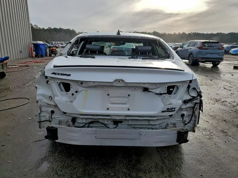 2022 HONDA ACCORD SPORT  