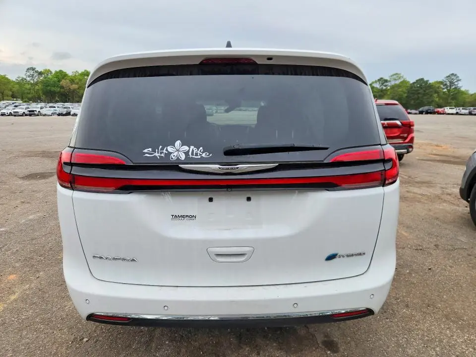 2023 CHRYSLER PACIFICA HYBRID TOURING L  