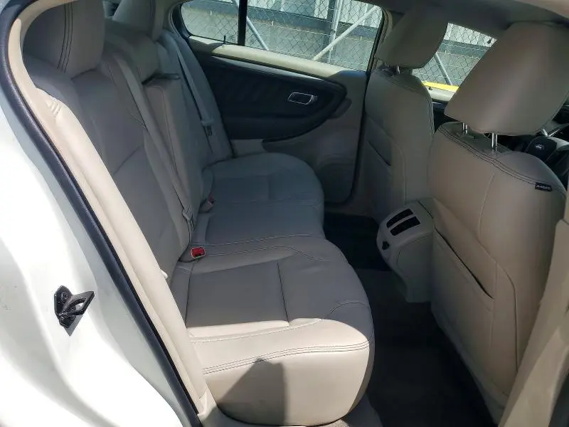 2011 FORD TAURUS SEL  