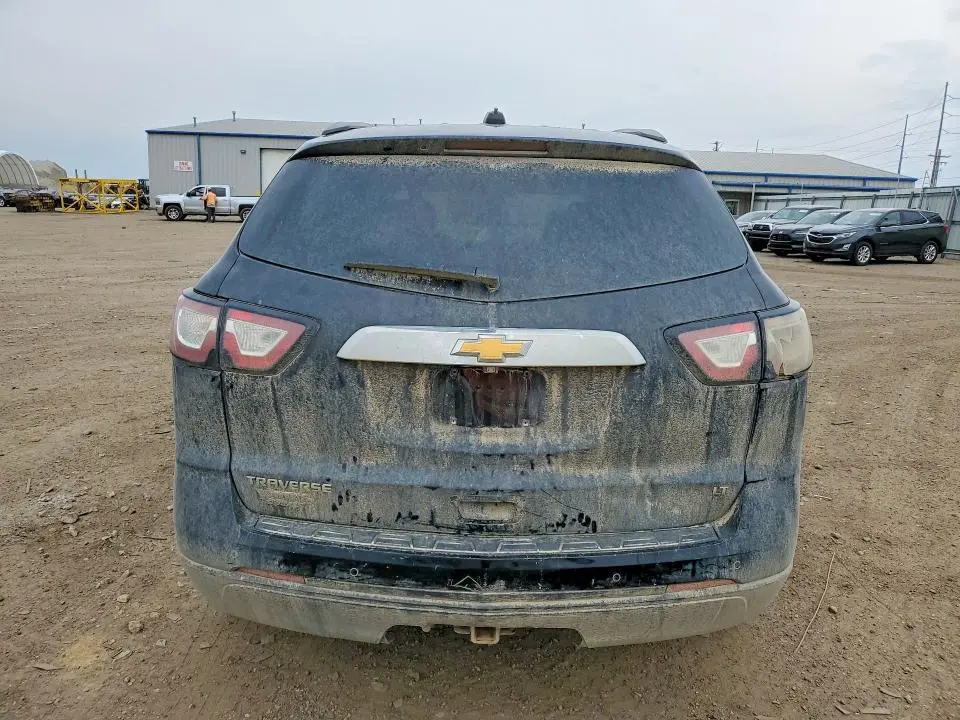 2017 CHEVROLET TRAVERSE LT  
