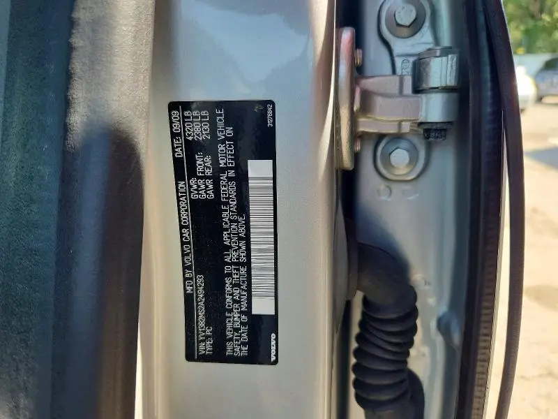 2010 VOLVO S40 2.4I  