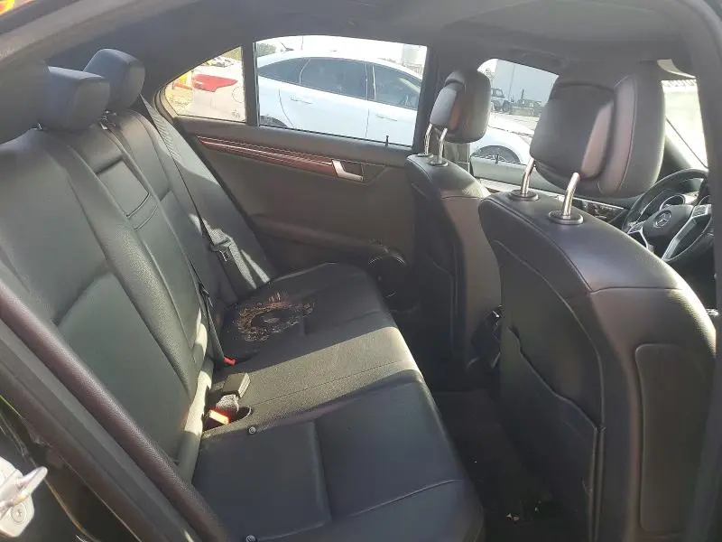 2012 MERCEDES-BENZ C 250  