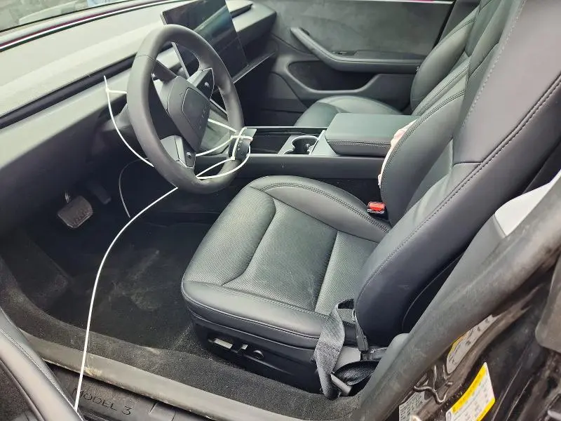2024 TESLA MODEL 3   