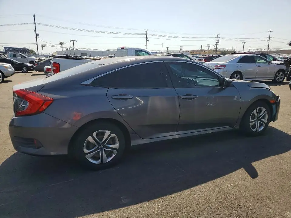 2018 HONDA CIVIC LX  
