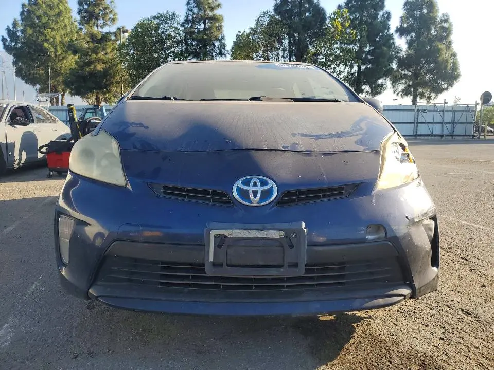 2013 TOYOTA PRIUS TWO  