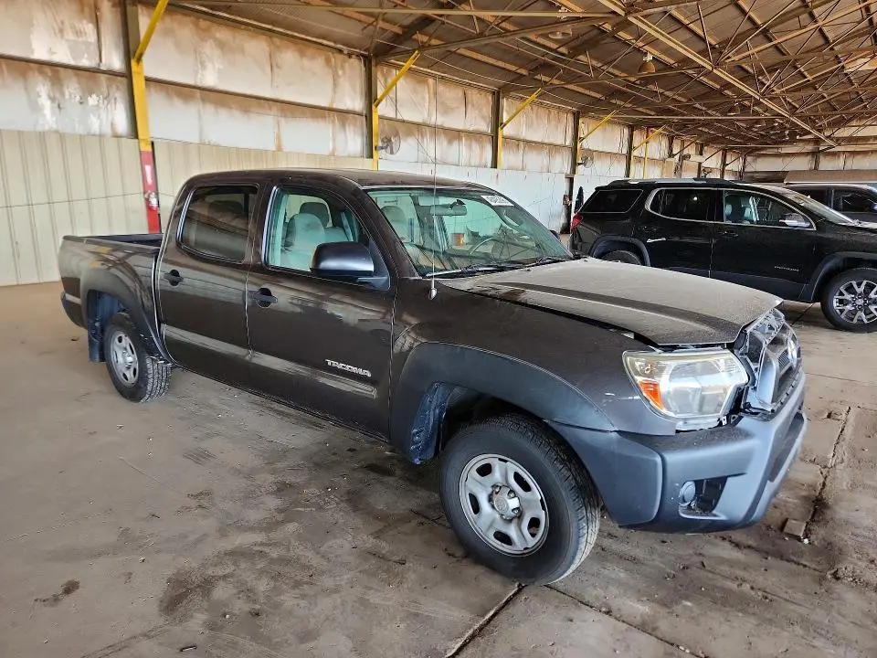2015 TOYOTA TACOMA   