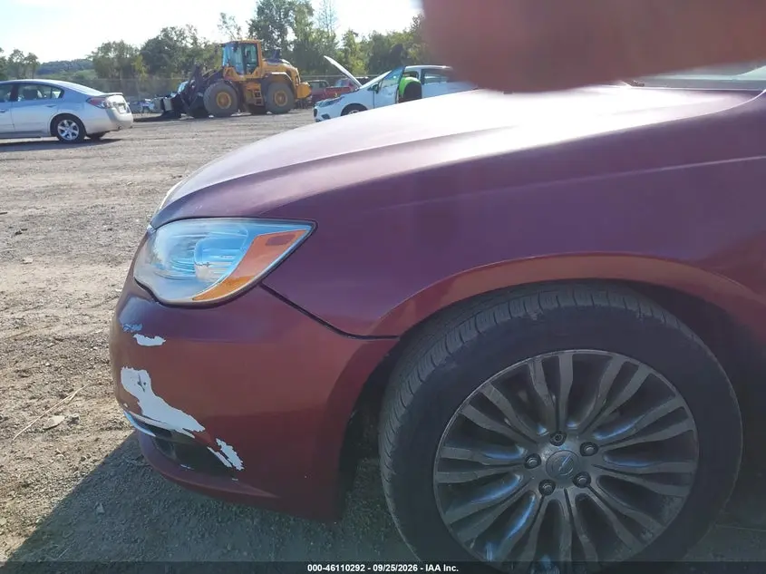 2013 CHRYSLER 200 LIMITED