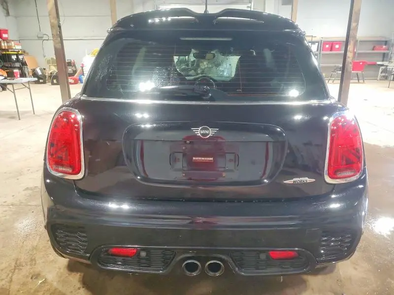 2019 MINI COOPER   