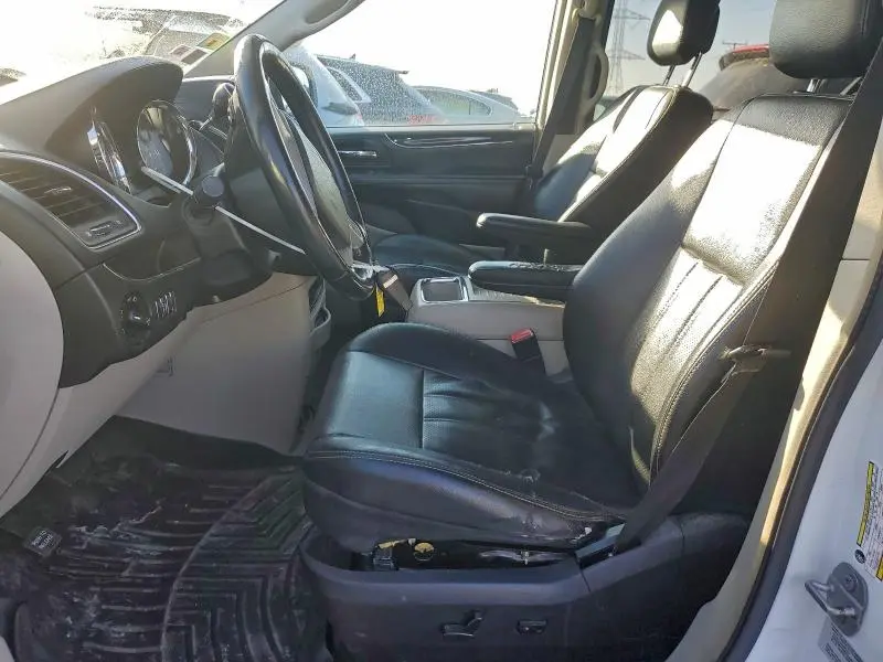 2015 CHRYSLER TOWN & COUNTRY TOURING L  